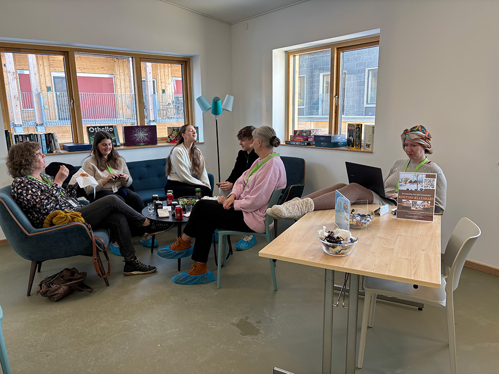 Hygge i kvarterhusets loungeområde