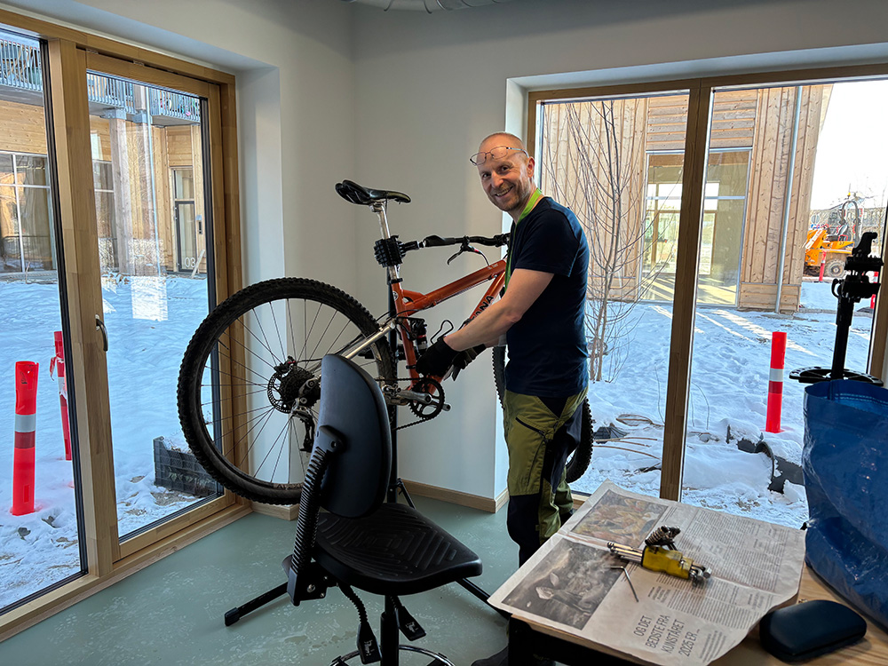 Cykelreparation i kvarterhus